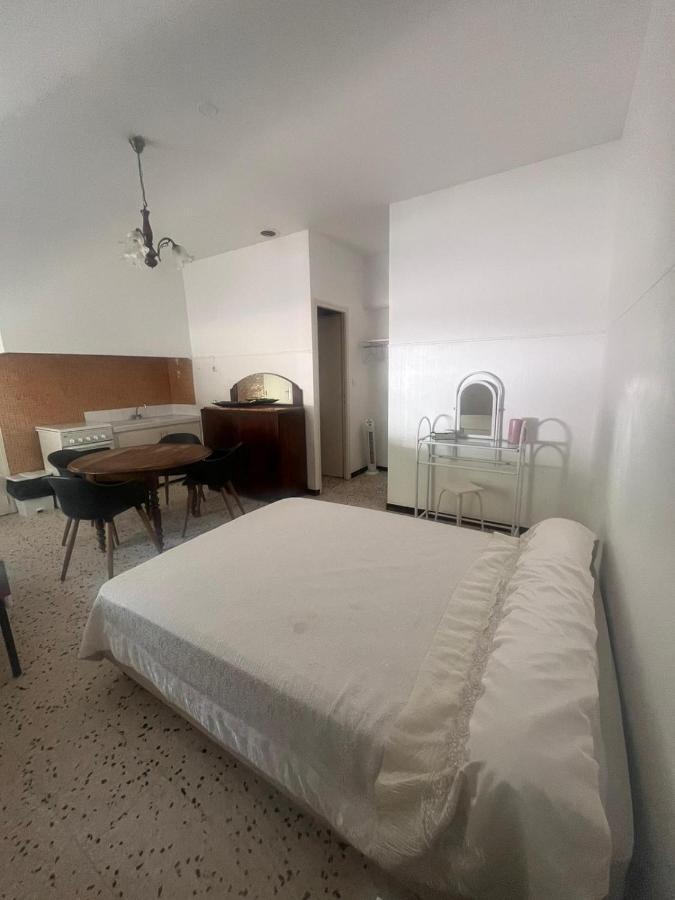 Appartement Studio Les Pieds Dans L'Eau Agde Extérieur photo